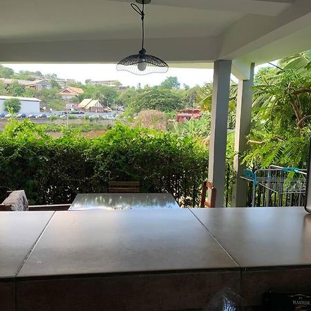 Spacieux Appartement T1 Bis Mamoudzou Hyper Centre Bagian luar foto